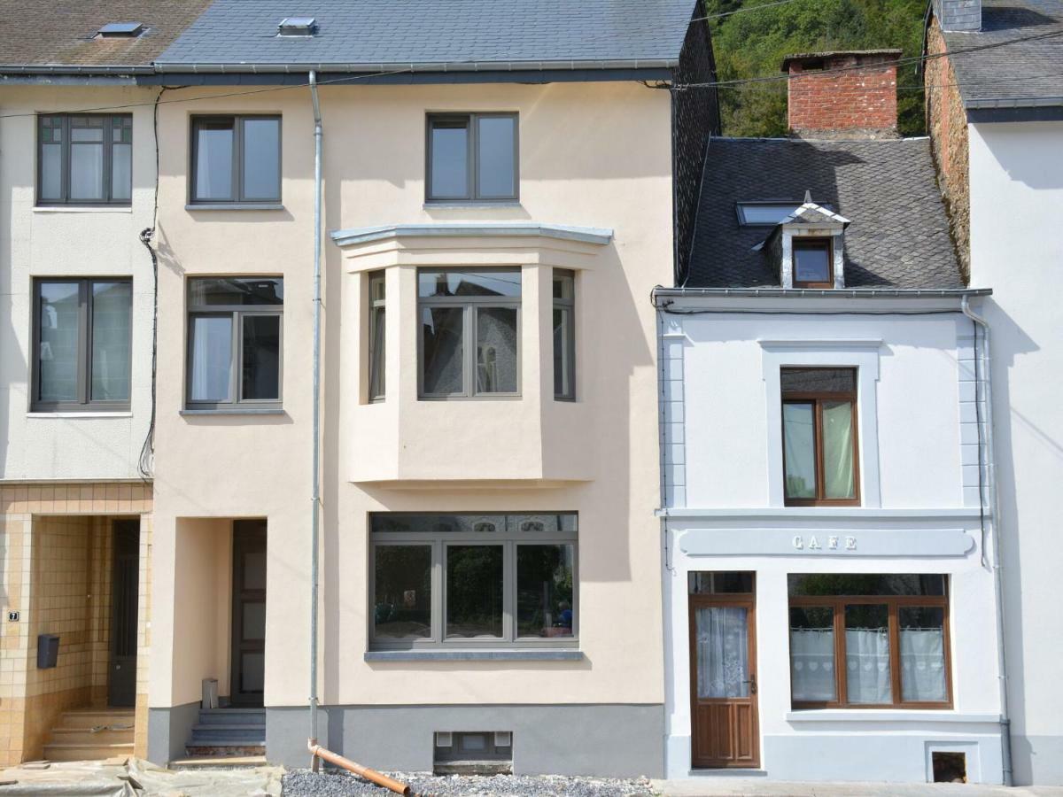 Willa Large Townhouse With Pool Table Bouillon Zewnętrze zdjęcie
