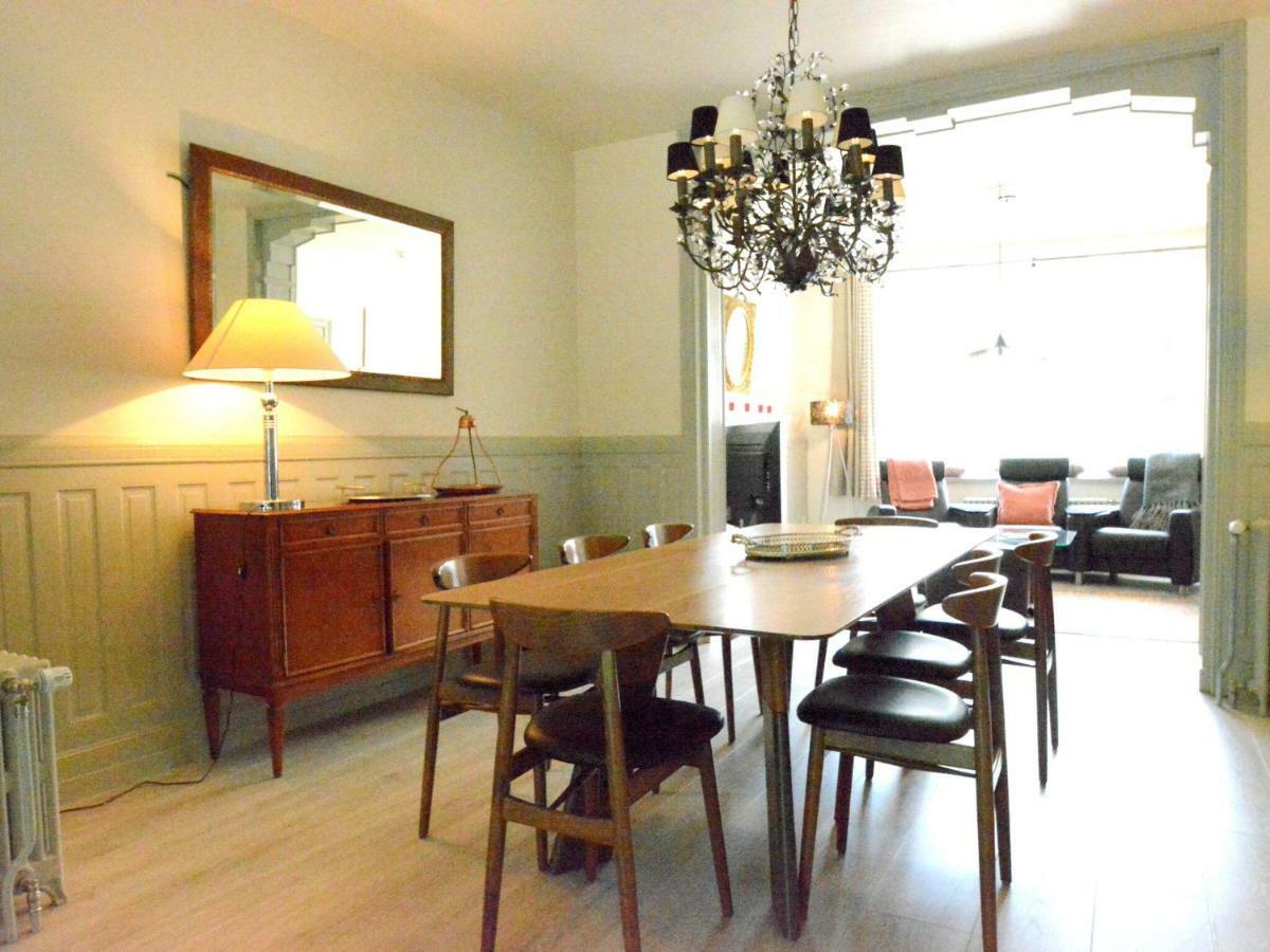 Willa Large Townhouse With Pool Table Bouillon Zewnętrze zdjęcie